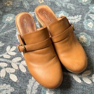 Madewell Leather Clogs